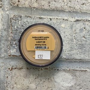 New BareMinerals Matt Foundation Light 08